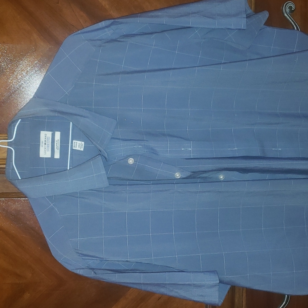 Lucky Brand Men’s Button Down Short Sleeve Shirt